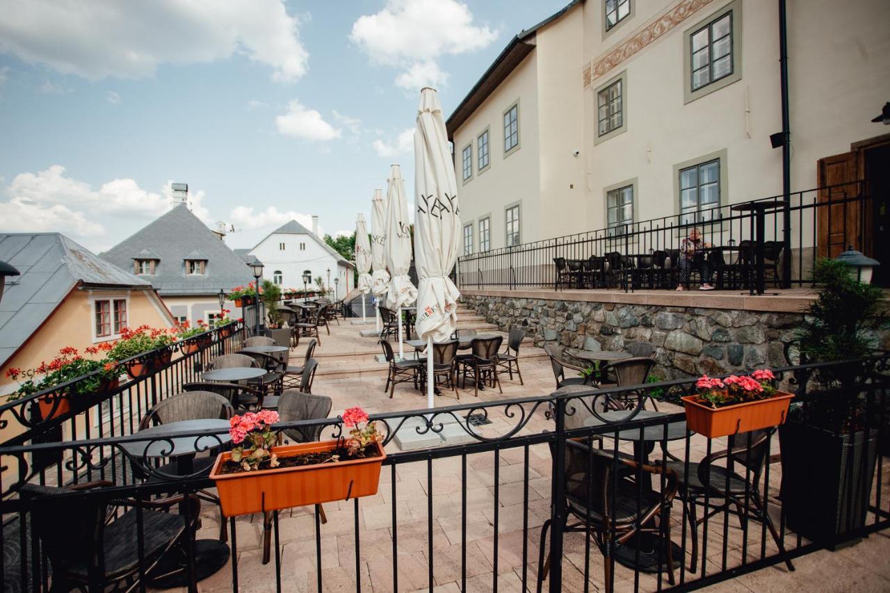 Hotel Glaus Banská Štiavnica Zewnętrze zdjęcie
