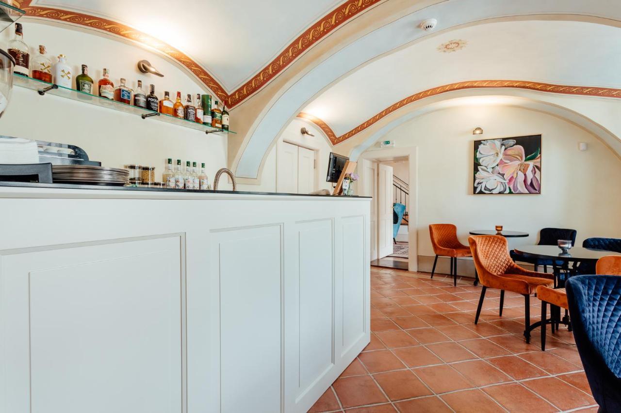 Hotel Glaus Banská Štiavnica Zewnętrze zdjęcie