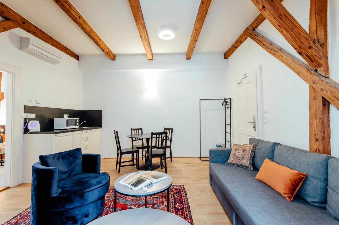 Hotel Glaus Banská Štiavnica Zewnętrze zdjęcie