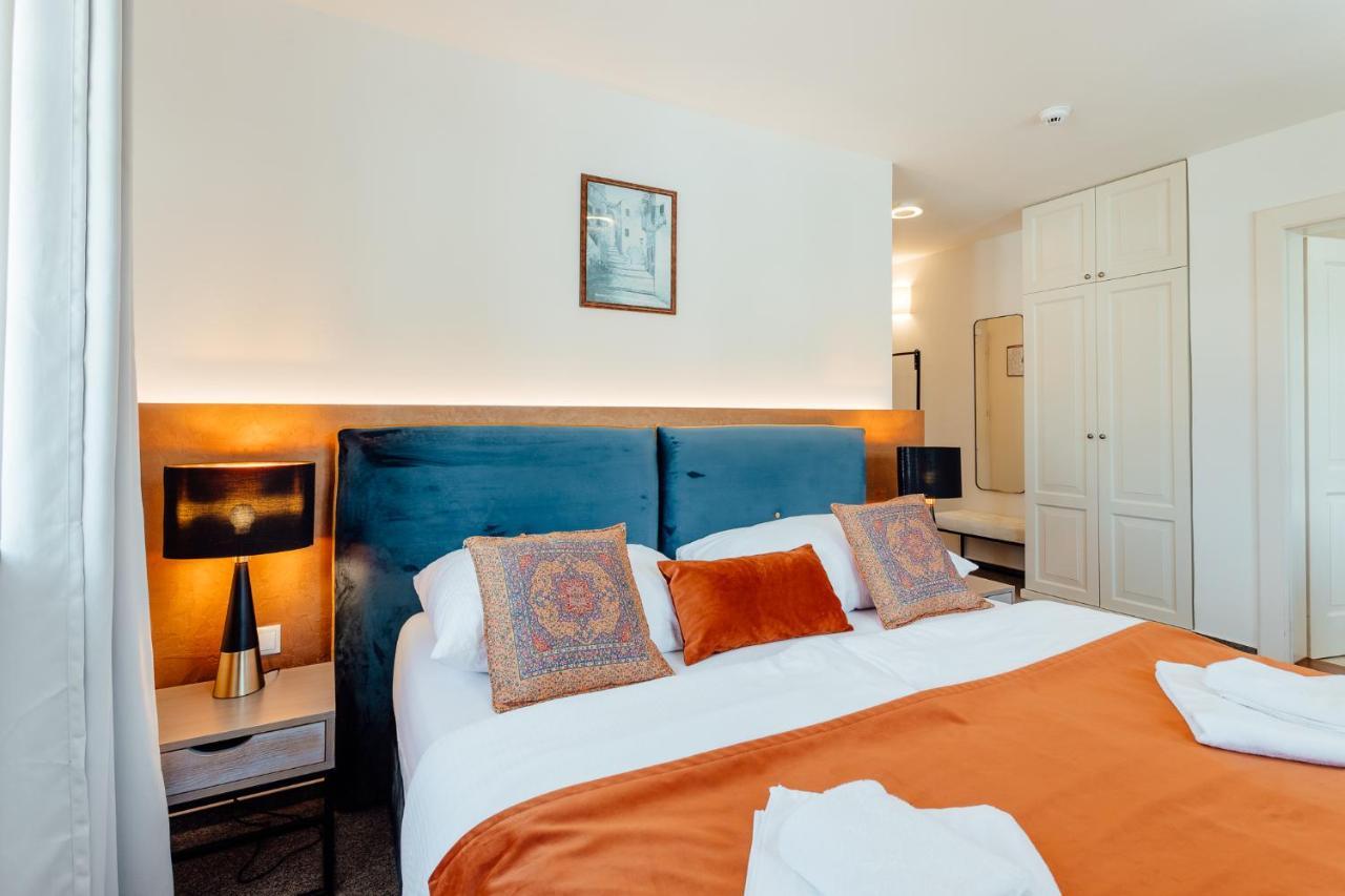 Hotel Glaus Banská Štiavnica Zewnętrze zdjęcie