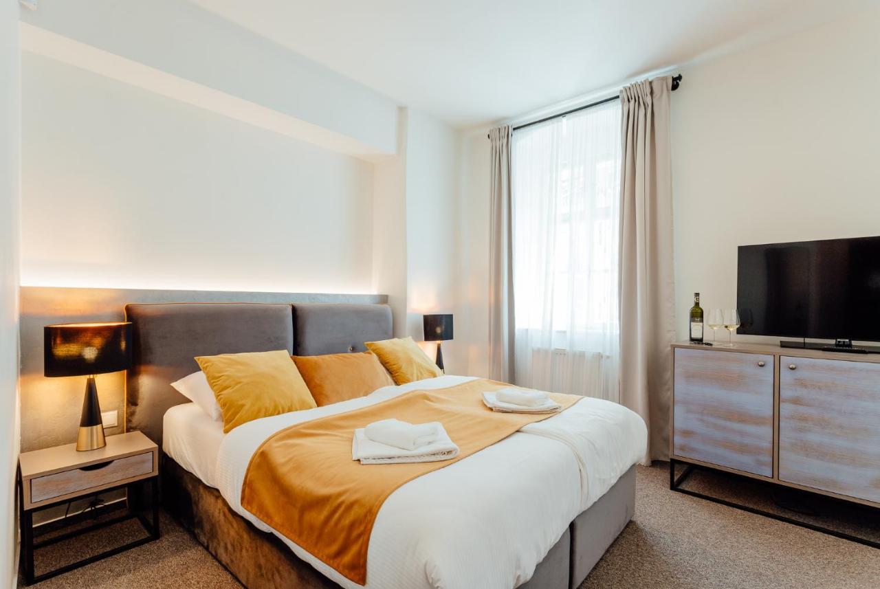 Hotel Glaus Banská Štiavnica Zewnętrze zdjęcie